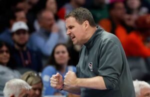 Pelatih bola basket putra LSU Fires Matt McMahon, sedang menyelesaikan kesepakatan untuk mempekerjakan kembali Will Wade