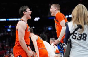 Illinois menekan Houston untuk meraih kemenangan March Madness 65-55 untuk mencapai Elite Eight