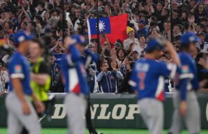 Taiwan mengalahkan Korea Selatan 5-4 pada ronde ke-10 dengan 2 pukulan pengorbanan. Taiwan juga menambahkan 3 home run