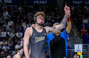 #21 Purdue Mendapatkan 4 Tawaran NCAA; Boiler Tutup Hari 1 di Kejuaraan B1G – Purdue Boilermakers