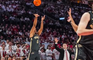 #8 Purdue Kalah Game Kedua Beruntun, Kalah ke Ohio State 82-74 – Purdue Boilermakers