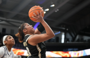 Purdue Mendapat Tiket Turnamen Sepuluh Besar dengan Kemenangan Akhir Musim di Northwestern – Purdue Boilermakers