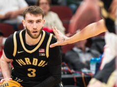 Smith Dinamakan AP All-American; Trio Dimasukkan ke Tim Seluruh Distrik – Pembuat Boiler Purdue