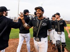 Kemenangan bisbol pertengahan minggu vs. Milwaukee – Purdue Boilermakers