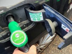 Bahan Bakar: Mengapa berbahaya jika mengisi tangki sampai penuh?