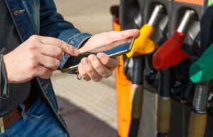 Menghadapi kenaikan harga bahan bakar, Michel-Édouard Leclerc berbicara tentang “gelembung spekulatif”