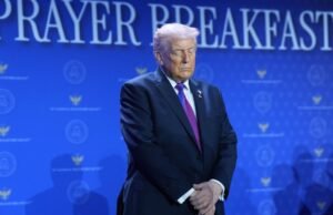 Masa jabatan kedua Donald Trump ditandai dengan pengaruh kecenderungan keagamaan yang radikal: Kantor Iman, nasionalisme Kristen di Pentagon… Apakah Donald Trump sedang melakukan perang salib?