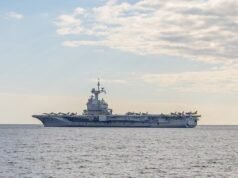 Video. Pertahanan Siprus: Fregat dan intervensi F-16 Yunani, dukungan dari Perancis dan Inggris