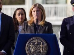 Setelah pelemparan alat peledak di dekat demonstrasi di New York, polisi berbicara tentang sebuah "menginspirasi aksi teroris" oleh kelompok ISIS