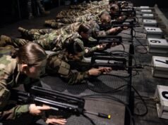 “Kami tidak aman dari perang”: kaum muda menceritakan alasan mereka mengajukan permohonan wajib militer sukarela