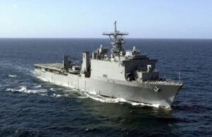 Kapal amfibi Amerika USS Tortuga kembali melaut setelah tidak bisa bergerak selama dua belas tahun