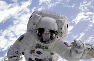 NASA mengubah arah dan menginvestasikan 20 miliar dolar untuk membangun pangkalan di Bulan