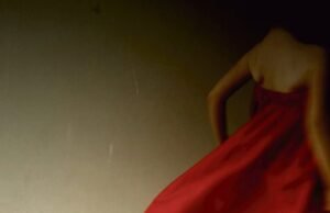 “Ou vive” oleh Anne Terral: pertemuan yang tak terbayangkan