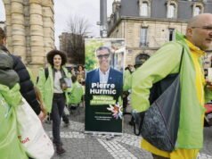 Kota 2026: di Bordeaux, walikota hijau Pierre Hurmic ingin kembali dengan dukungan dari PS dan PCF