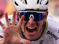 Bersepeda. Mengapa Tadej Pogacar memakai jersey khusus saat latihan?