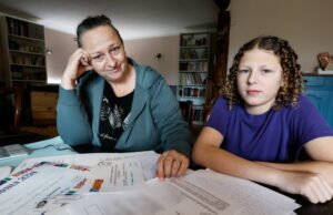 Lilie, yang mengaku transgender sejak berusia 8 tahun, berjuang untuk mengubah nama depannya