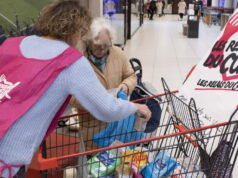 Sosial. Dimulainya koleksi tahunan Restos du Cœur di supermarket pada hari Jumat ini