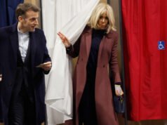 Live Municipal 2026. Partisipasi kurang dari 20% pada siang hari, Emmanuel Macron memberikan suara di Le Touquet