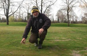 Di sini kita bertindak! Di Chalampé, air dan produk fitosanitasi menjadi inti masalah lapangan golf