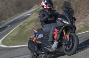 kembalinya skuter maxi dari Aprilia