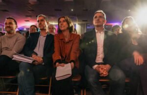 “Minggu, Anda akan memiliki pilihan antara walikota yang sedang bekerja dan pendukung patronase”… Dalam perjalanan menuju putaran kedua di Isère