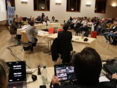 Kota 2026. Di Colmar, perdebatan antar dua babak penuh kesopanan