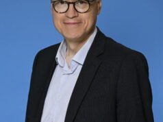 Tajuk rencana. Keluar dari kehampaan