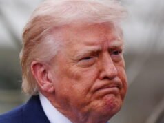 Perang Langsung di Timur Tengah. Trump mengatakan “perubahan rezim” sedang berlangsung, Teheran menyangkal pembicaraan dengan Washington