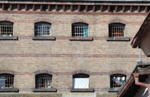 Kasus pemerkosaan Mazan. Dominique Pelicot dipindahkan ke rumah pusat di Ensisheim