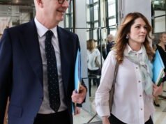 pemerintah menjanjikan langkah-langkah untuk “pemain berat”