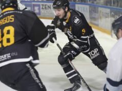 lewat sini jalan keluar Black Star, dikalahkan lagi oleh Tours