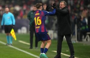 Pemain muda Barcelona memuji Hansi Flick atas perkembangannya – ‘Dia membantu saya di hampir setiap aspek’