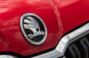 Skoda menarik kembali tujuh model mobil, airbag Takata yang dimaksud, menemukan model yang terpengaruh