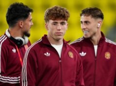 Barcelona memberikan pukulan telak dalam mengejar penyerang karena Real Madrid berencana mengaktifkan opsi pembelian kembali senilai €8 juta