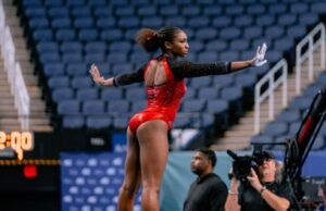 Senam #21 Siap untuk Kejuaraan Regional NCAA