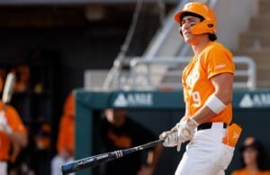 Ford Masuk ke Daftar Pantauan Tengah Musim Penghargaan Golden Spikes