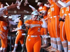 Seri Lady Vols Clinch #7 dengan Kemenangan 4-2 atas #25 Carolina Selatan
