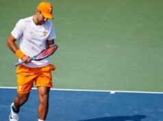 Pertandingan Vols Drop Marathon Melawan #24 Pemberontak, 4-0