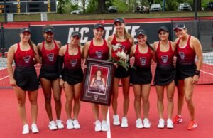 #10 Wolfpack Menutup Daftar Musim Reguler Rumah dengan Sepasang Kemenangan di Hari Senior