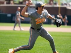 Vols Menyelesaikan Sapu Bulldog #8/9 dengan Kemenangan 7-2