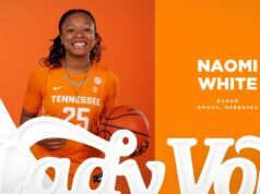 Pencetak Gol Terbanyak Mahasiswa Baru Nasional, Naomi White, Menandatangani Kontrak Dengan Lady Vols