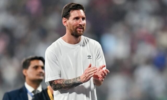 1776356679_lionel-messi-visits-india-1000x600.jpg