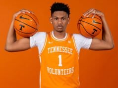 Siswa Sekolah Menengah Atas Peringkat Teratas Vols Ink State, Chris Washington Jr.