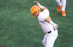 Injak Penerbangan Bison dalam Kemenangan Tengah Minggu 14-4