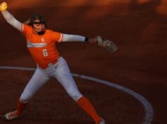 #8 Tennessee Meraih Kemenangan Tengah Minggu Melawan Radford, 2-1