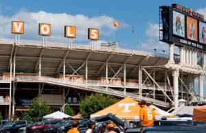 Tennessee Athletics Meluncurkan Arus Lalu Lintas yang Diperbarui untuk Konser Luke Combs dan Permainan Savannah Bananas Mendatang