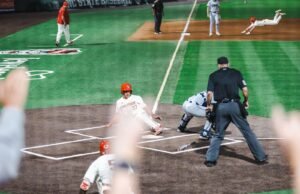 NC State Melawan Virginia Tech di Blacksburg