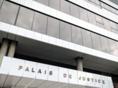 seorang warga Suriah yang didakwa di Paris karena terlibat