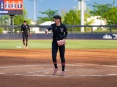 “Pack Datang Singkat dalam Duel Pitchers di Virginia”.