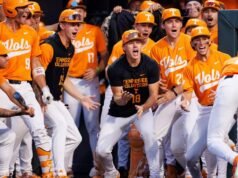 Bongkar Penerbangan #13 Alabama di Doubleheader Sweep